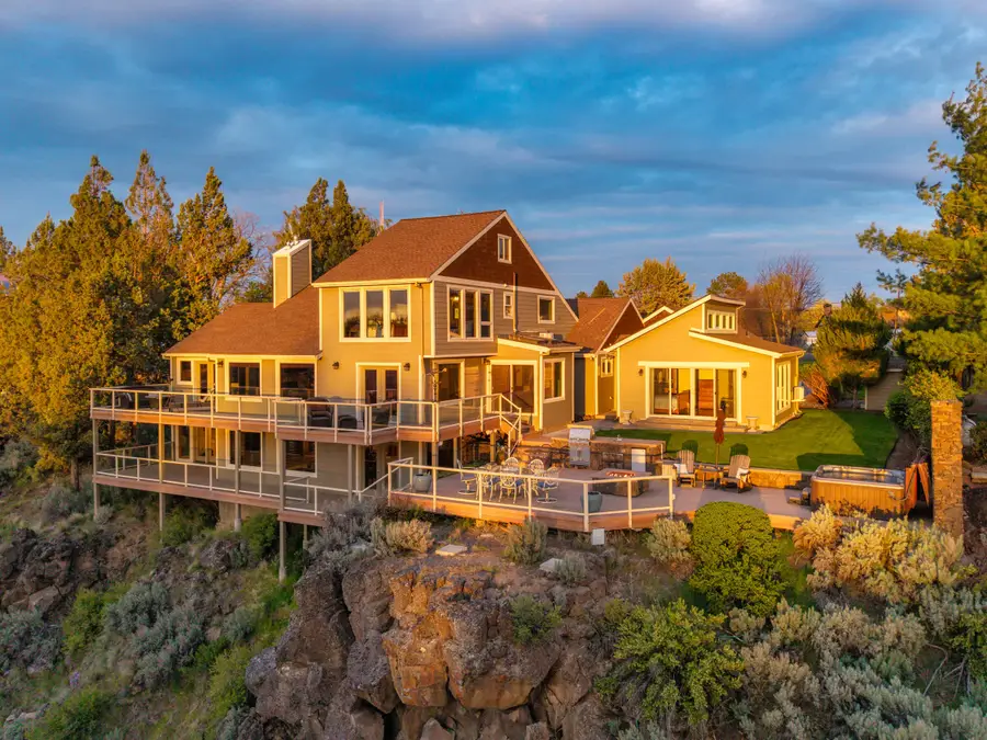 1841 NW 57th Way, Redmond, OR 97756 - #2