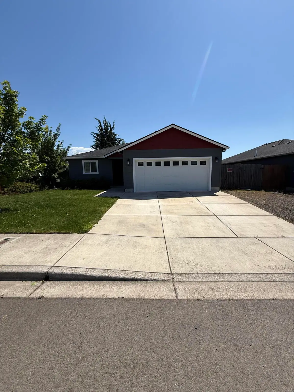 3852 Valley Meadows Drive, White City, OR 97503 - #1