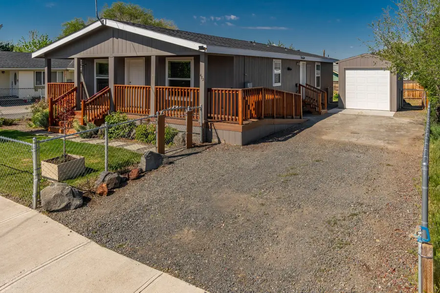 472 SE 7th Street, Madras, OR 97741 - #2