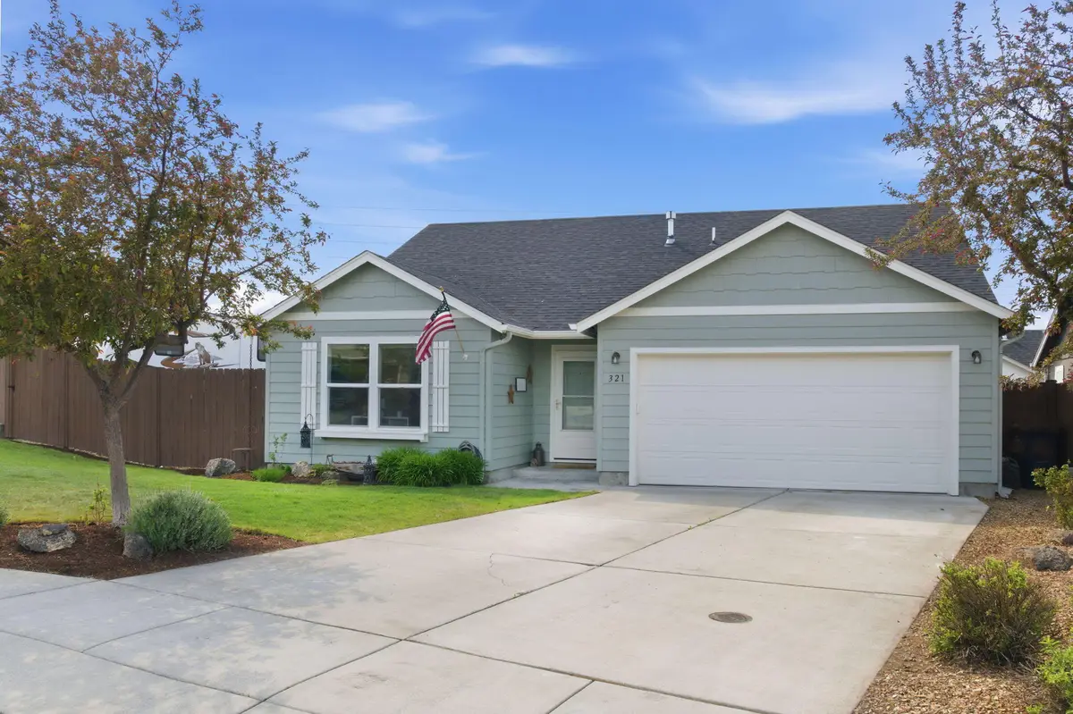 321 SW Antler Ridge Court, Redmond, OR 97756 - #1
