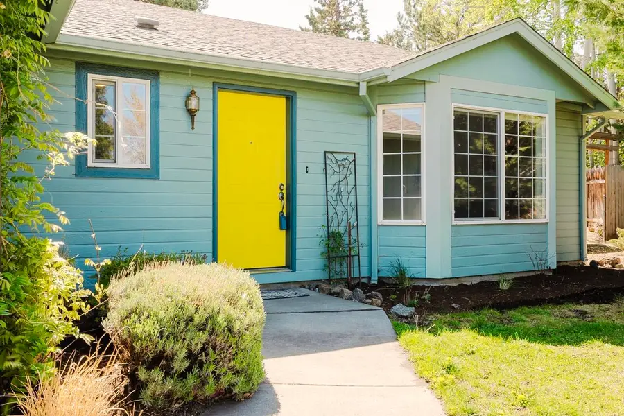 3169 NE Elizabeth Court, Bend, OR 97701 - #3