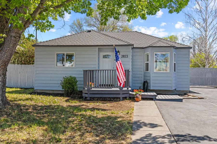 2823 Homedale Road, Klamath Falls, OR 97603 - #2