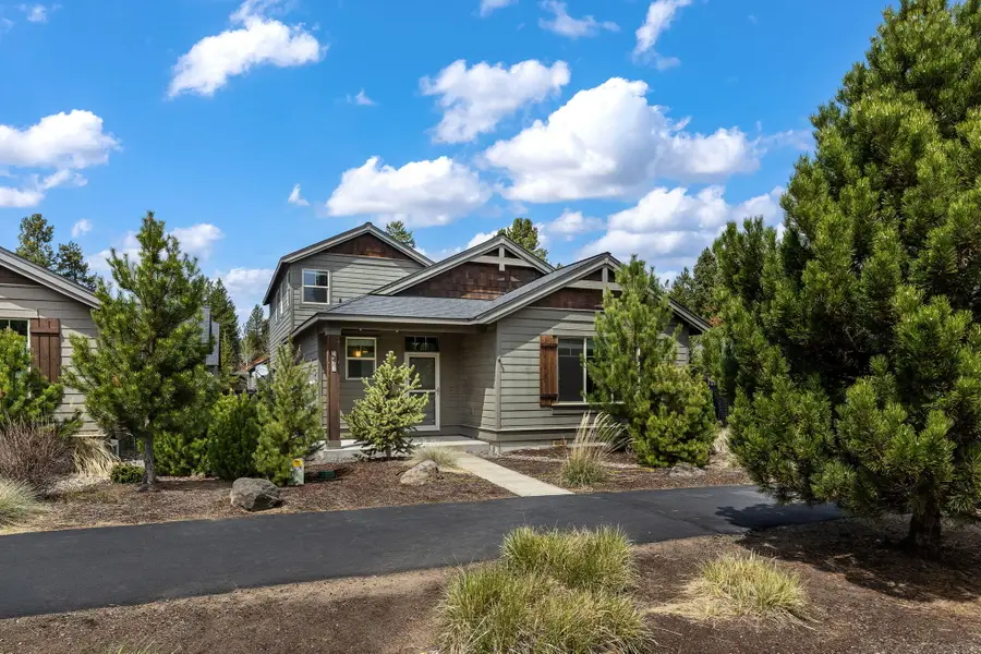 51852 Hollinshead Place, La Pine, OR 97739 - #2