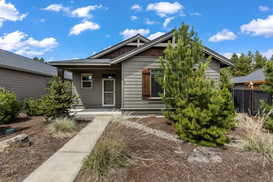 51852 Hollinshead Place, La Pine, OR 97739 - #3