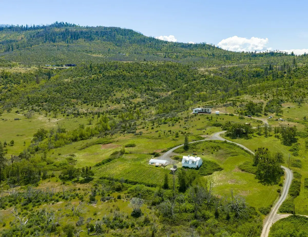 3300 Butte Falls Highway, Eagle Point, OR 97524 - #1
