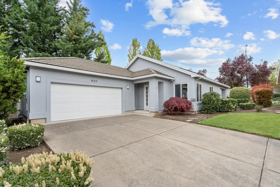 622 Fernwood Drive, Medford, OR 97504 - #3