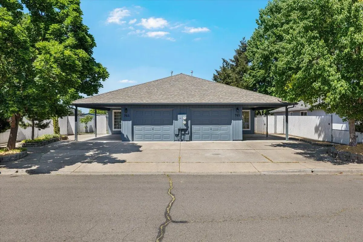 783 Columbine Way, Central Point, OR 97502 - #1