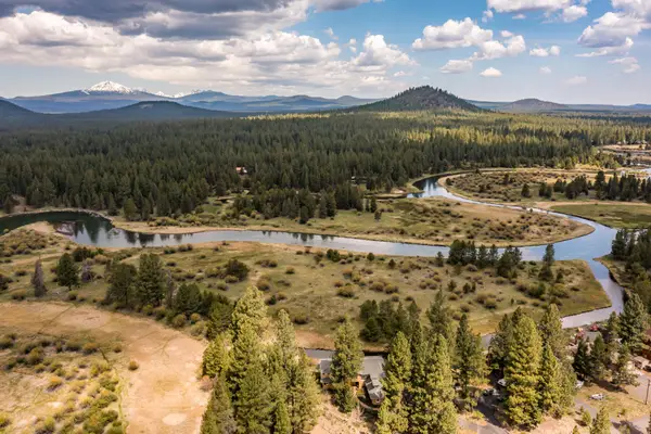 54641 Silver Fox Drive, Bend, OR 97707