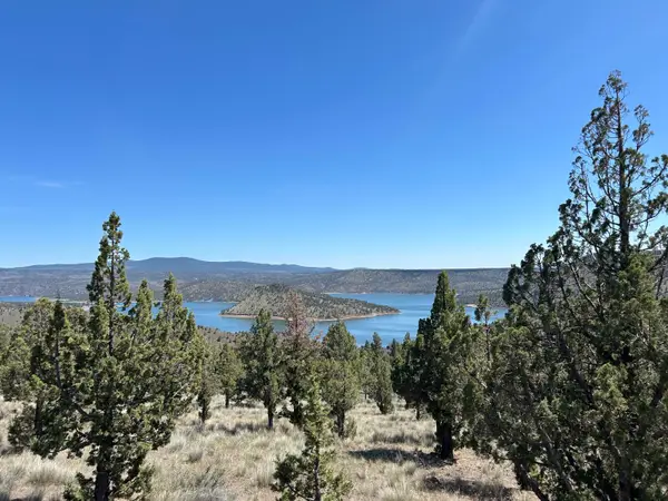 1800 SE Gentian Way, Prineville, OR 97754