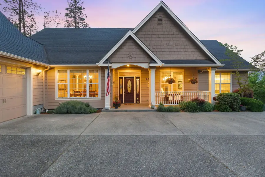 2202 SE Linden Lane, Grants Pass, OR 97527 - #2