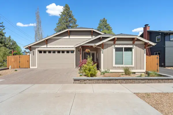 61538 SE Chief Joseph Lane, Bend, OR 97702