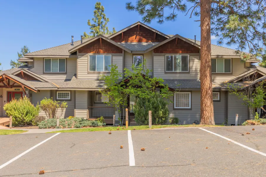 5029 Falcon Drive, Klamath Falls, OR 97601 - #2