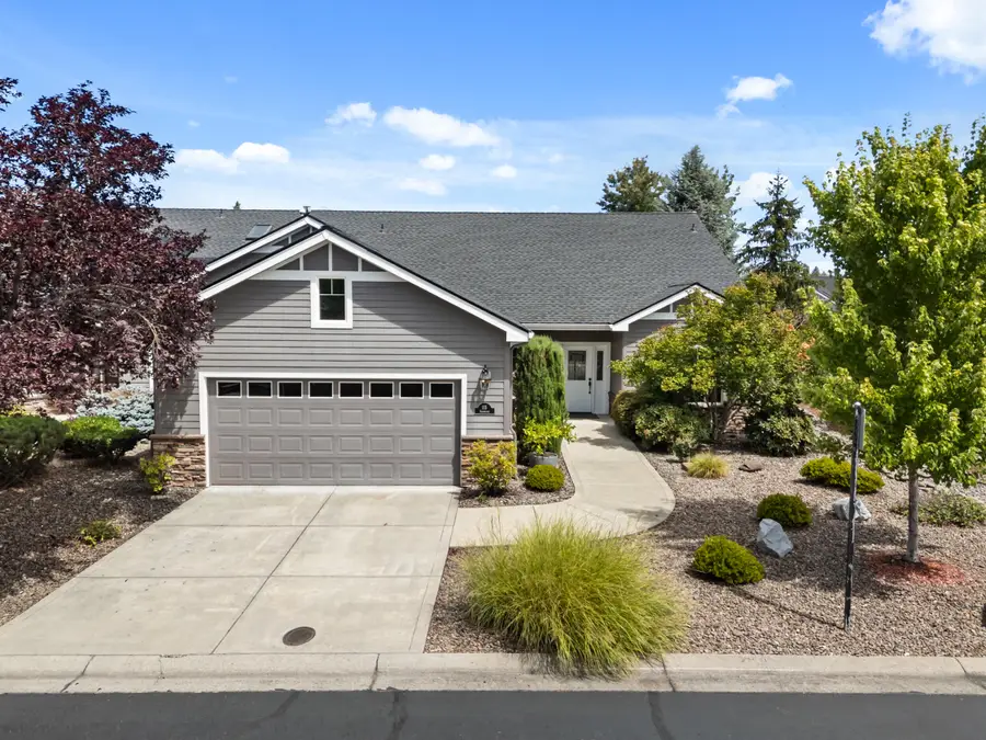 115 Sandridge Way, Eagle Point, OR 97524 - #2