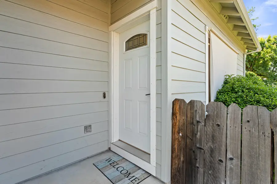 141 Alta Lane, Central Point, OR 97502 - #3