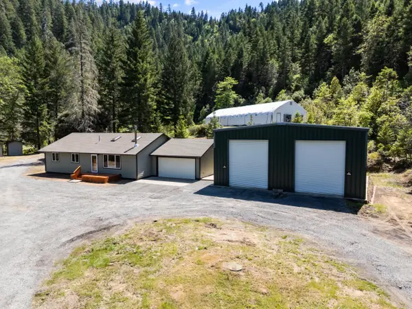 2573 Reeves Creek Road, Selma, OR 97538