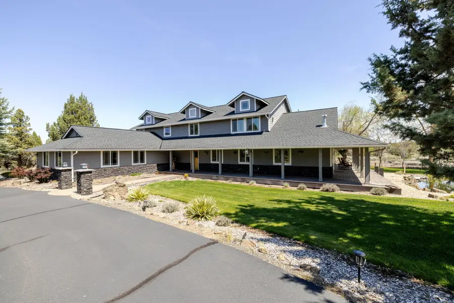 18351 SW Mt Saint Helens Drive, Powell Butte, OR 97753 - #2