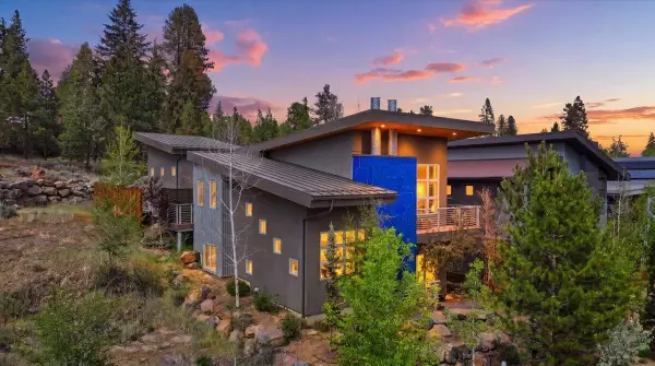 636 NW Portland Avenue, Bend, OR 97703