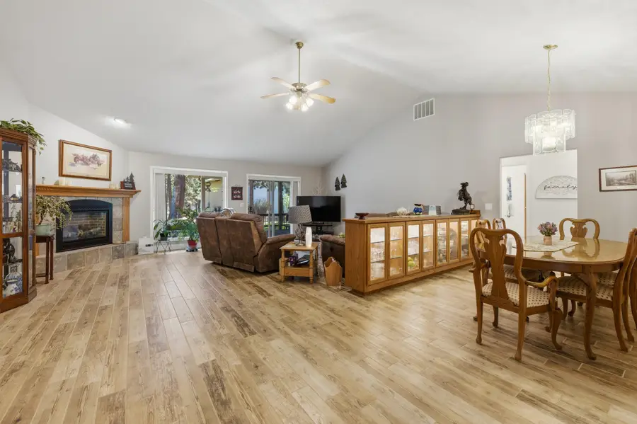 51730 Pine Loop Drive, La Pine, OR 97739 - #2