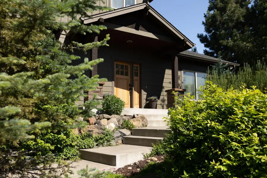 61433 Linton Loop, Bend, OR 97702 - #3