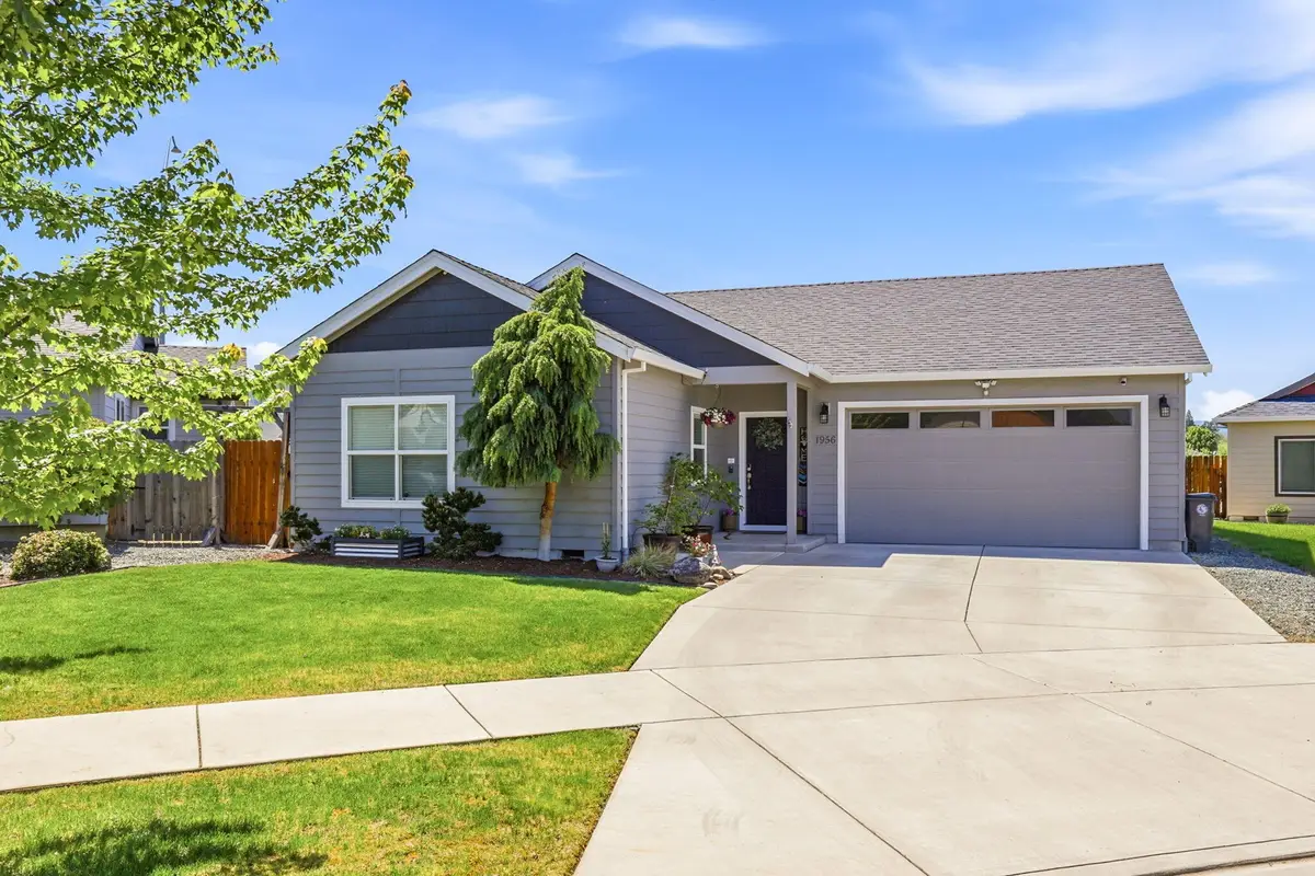 1956 Layla Drive, Medford, OR 97501 - #1