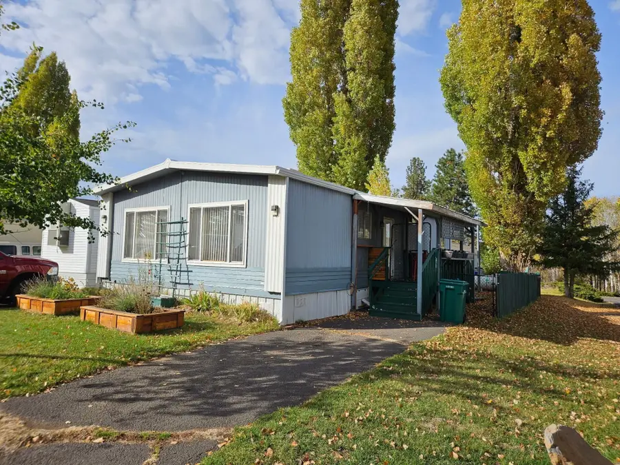 4000 Round Lake Road #SPC 12, Klamath Falls, OR 97601 - #3