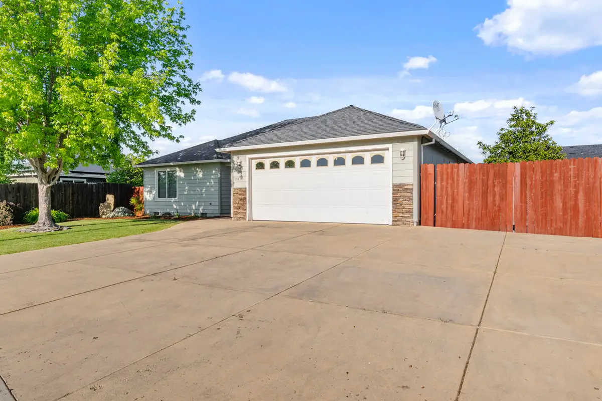 8414 Atlantic Avenue, White City, OR 97503 - #1