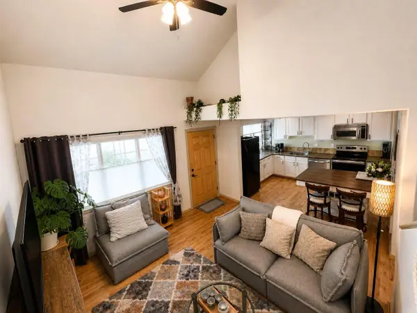 1933 NW Monterey Pines Drive #UNIT 4, Bend, OR 97703