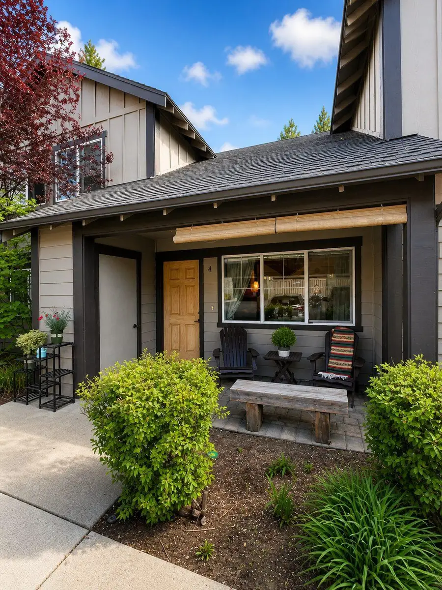1933 NW Monterey Pines Drive #UNIT 4, Bend, OR 97703 - #2