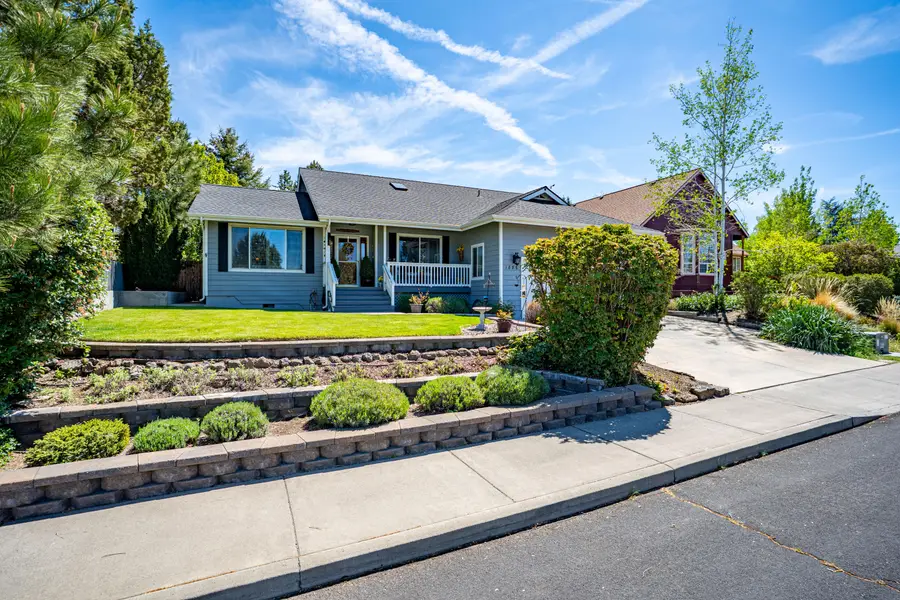 1886 NE Curtis Drive, Bend, OR 97701 - #3