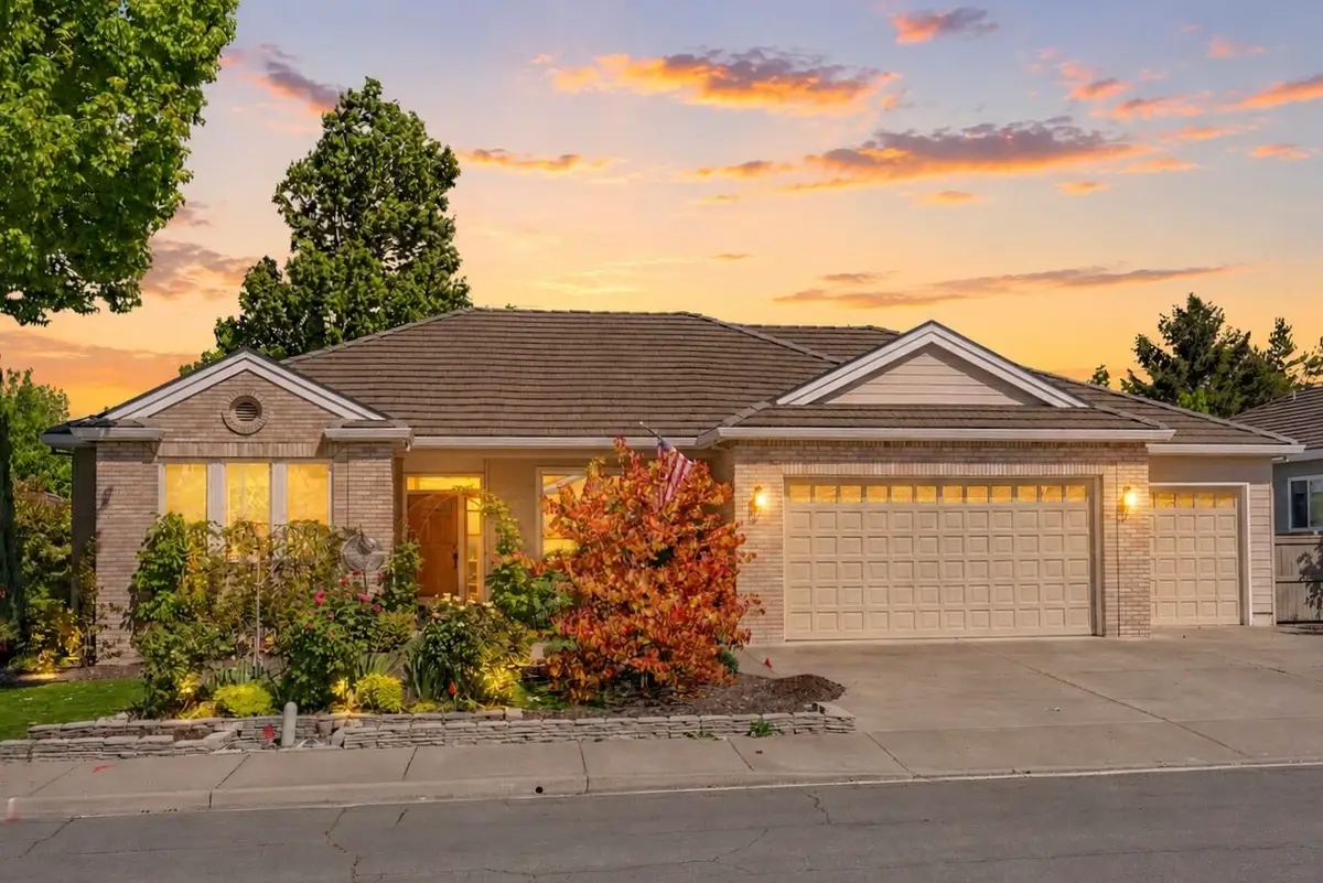 769 Mountain View Drive, Medford, OR 97504 - #1
