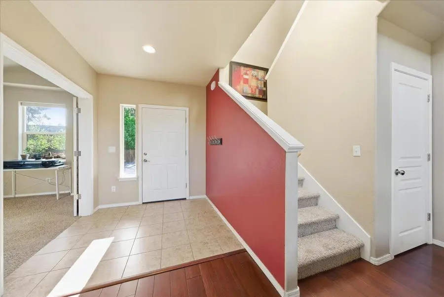 723 N Freemont Street, Sisters, OR 97759 - #3