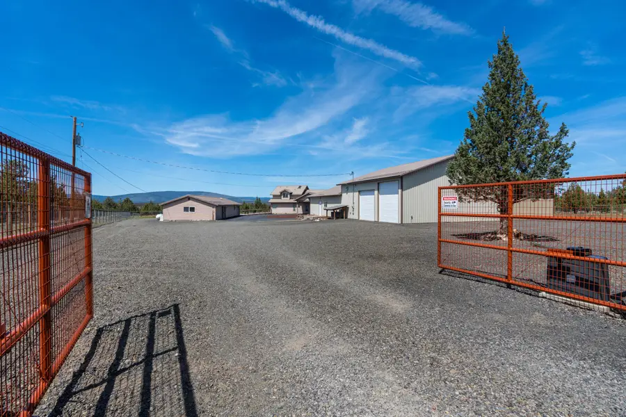 11248 SW Peninsula Drive, Terrebonne, OR 97760 - #2