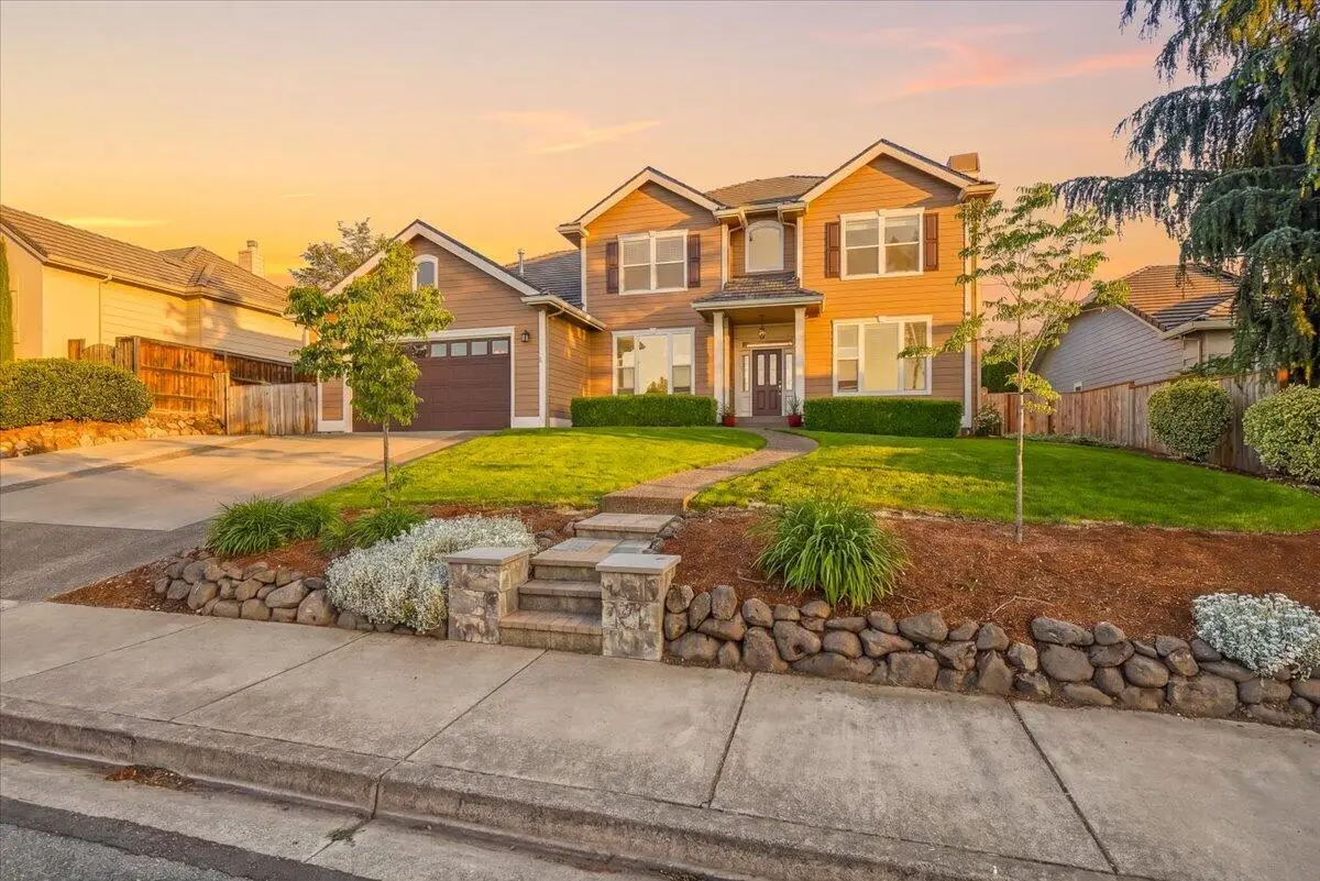 2258 Gene Cameron Way, Medford, OR 97504 - #1