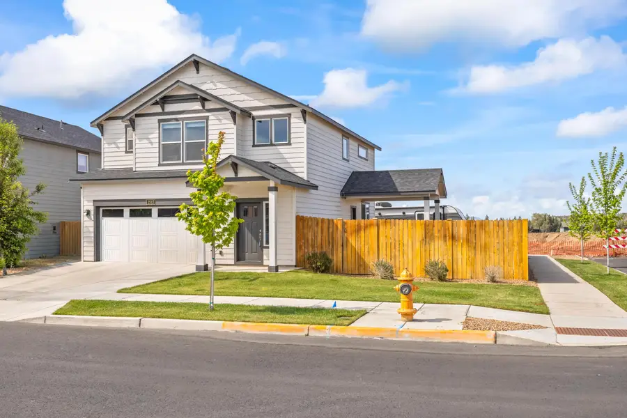 2513 NW Upas Way, Redmond, OR 97756 - #2