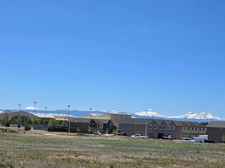3980 SW Badger Avenue, Redmond, OR 97756 - #3