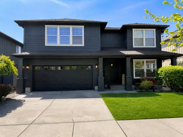 21163 Clairaway Avenue, Bend, OR 97702