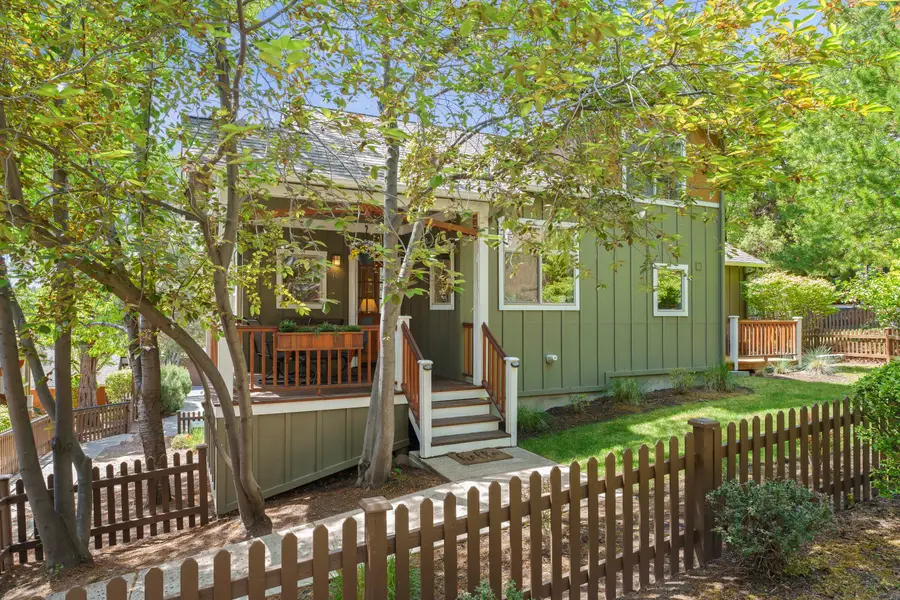 1940 NW Monterey Pines Drive #UNIT 10, Bend, OR 97703 - #2