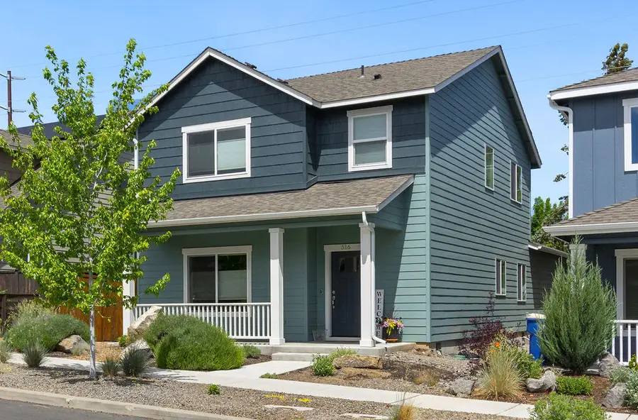 516 SE Gleneden Place, Bend, OR 97702 - #2
