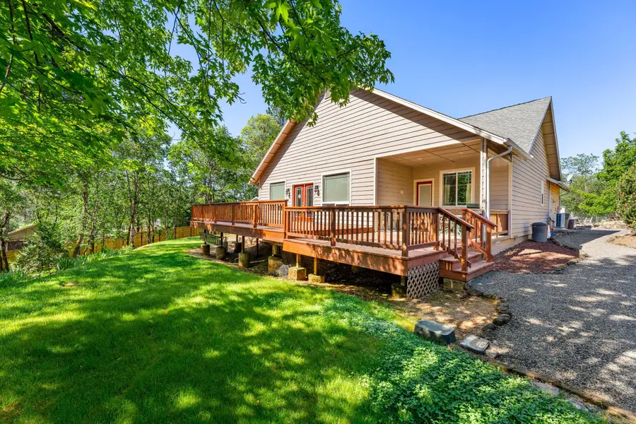 847 Three Pines Road, Grants Pass, OR 97526 - #3