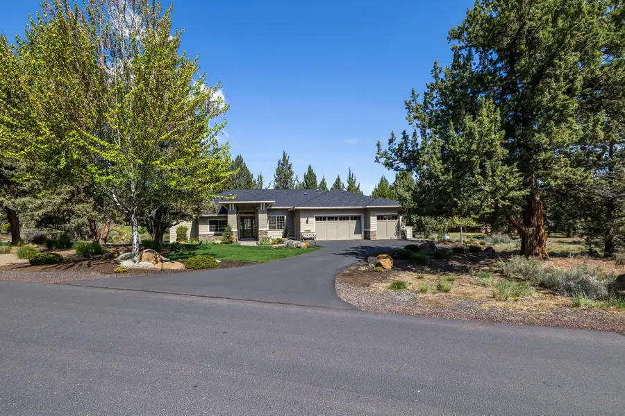 2462 Osprey Drive, Redmond, OR 97756 - #2