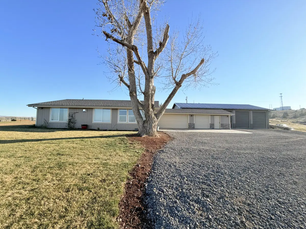 3647 U.s. 97, Madras, OR 97741 - #1
