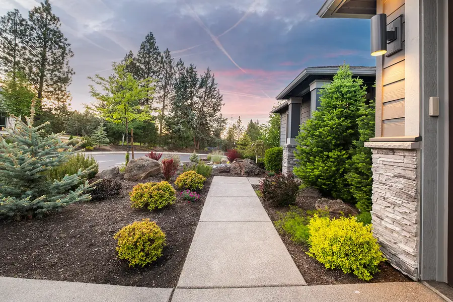3158 NW Hidden Ridge Drive, Bend, OR 97703 - #2