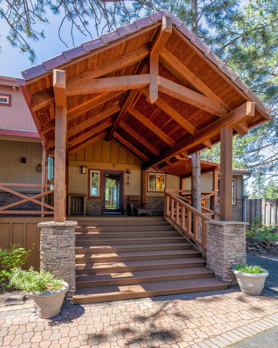 69470 Deer Ridge Road, Sisters, OR 97759 - #3