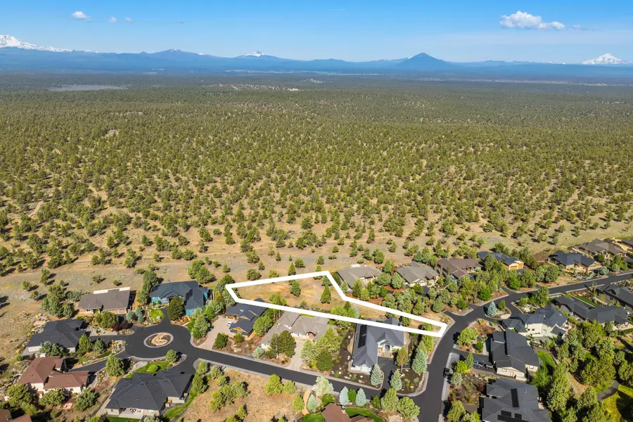 1261 Trail Creek Drive, Redmond, OR 97756 - #2