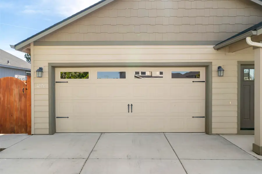 4176 SW 34th Street, Redmond, OR 97756 - #3