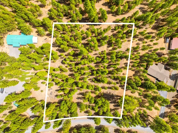 51986 Black Pine Way, La Pine, OR 97739