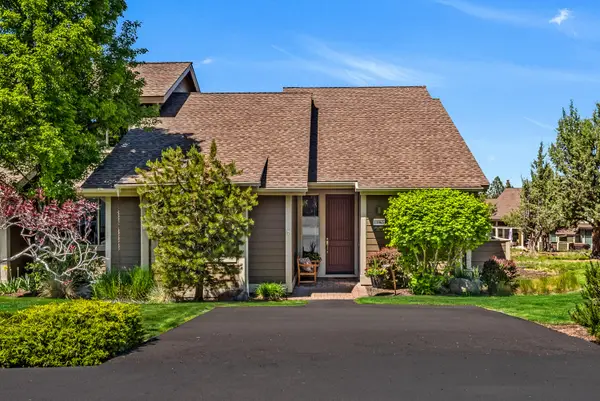 11065 Village Loop, Redmond, OR 97756