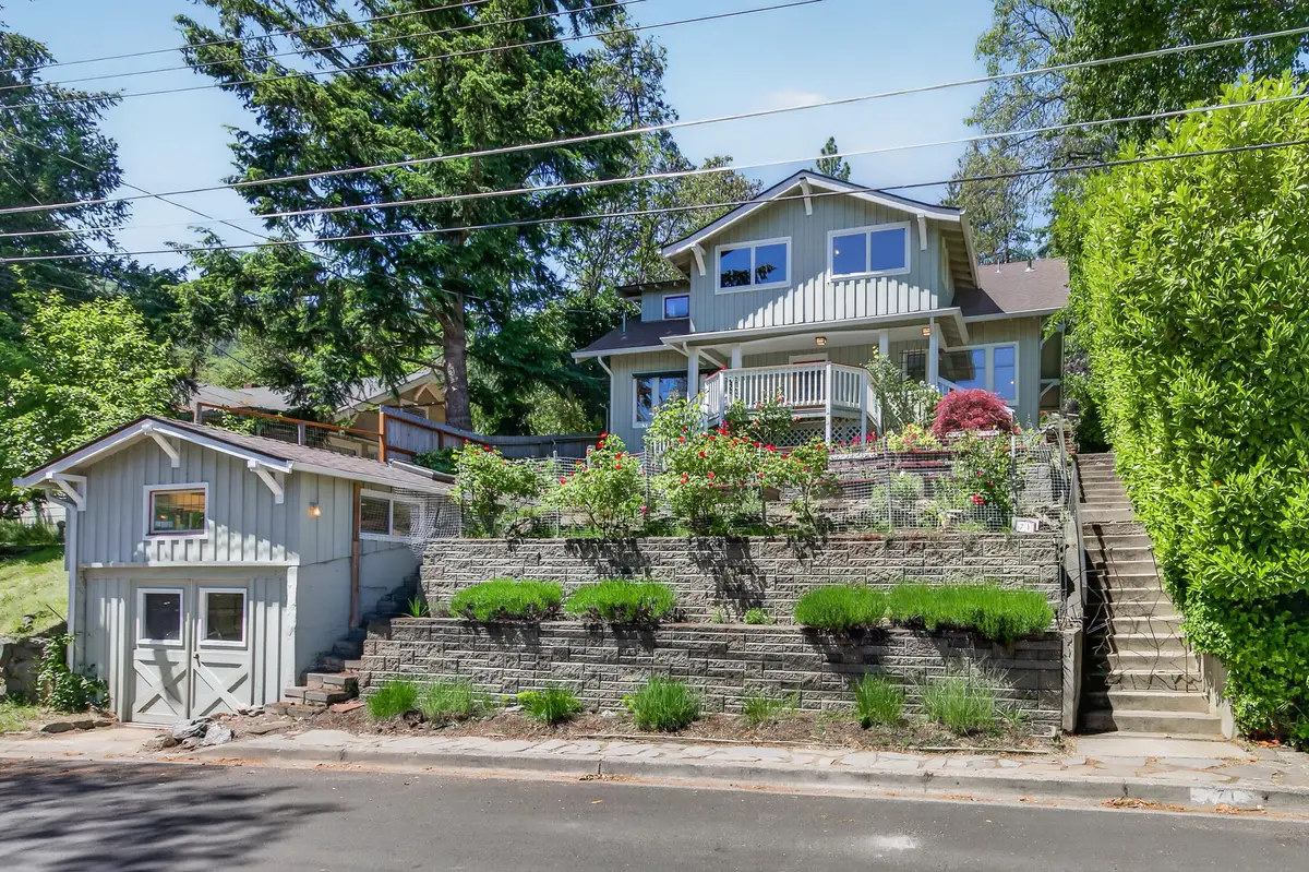 71 Scenic Drive, Ashland, OR 97520 - #1