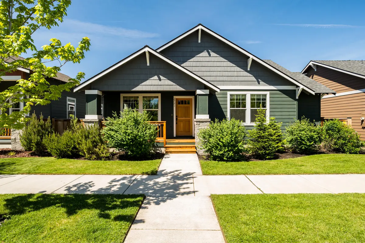 2721 NE Black Oak, Bend, OR 97701 - #1