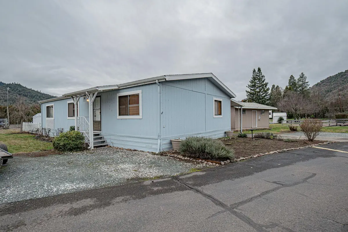 2019 Rogue River Highway #UNIT 10, Gold Hill, OR 97525 - #1